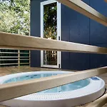 Kemping Ecosuite & 4*