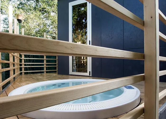 Campingplatz Ecosuite & 4*